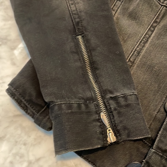 CAbi stunning jean jacket - Size S - Picture 6 of 11